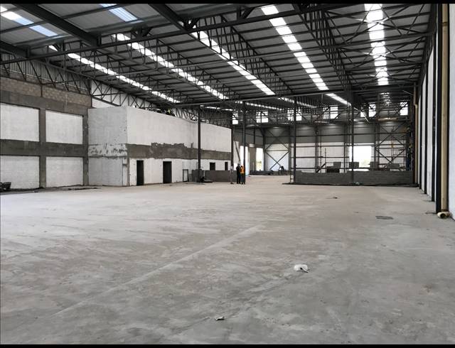 2,347M² FACTORY TO LET IN AIRPORT INDUSTRIA